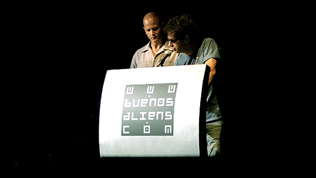 Gustavo Cerati en premios Buenos Aliens 2004
