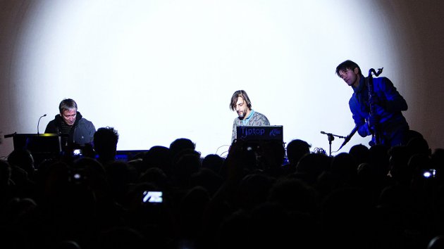 Mutek.es - Vilod: Ricardo Villalobos y Max Loderbauer en Estrella Damm